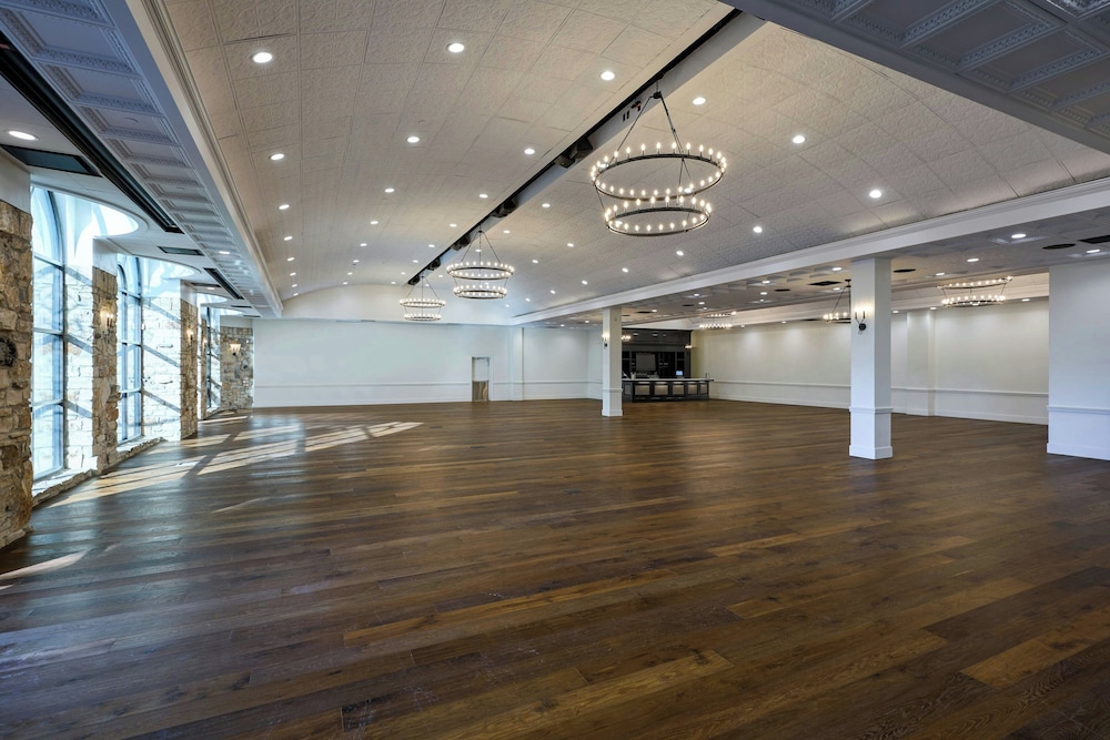 Renaissance Austin Hotel - photo 117