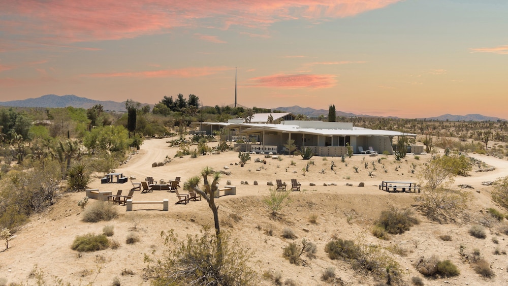 The Bungalows by Homestead Modern at The Joshua Tree Retreat Center - photo 78