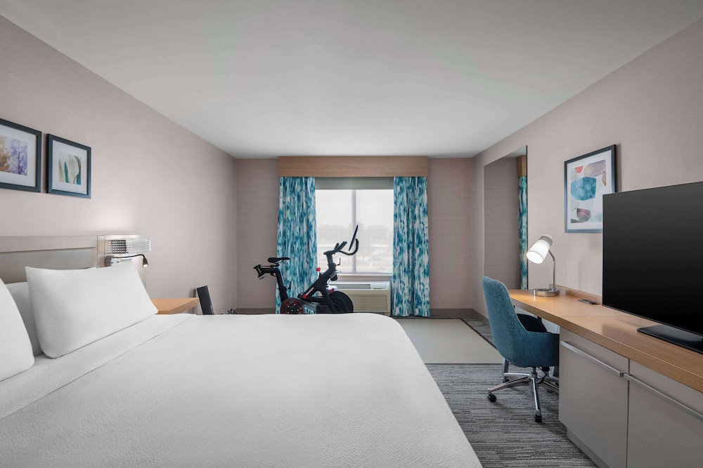 Hilton Garden Inn Great Falls - photo 36