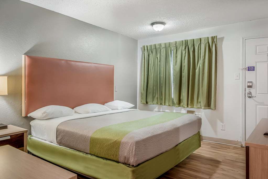 Studio 6 Corpus Christi TX North - photo 20