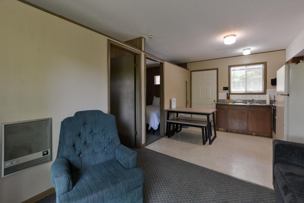Kimberling Cove Resort - photo 29
