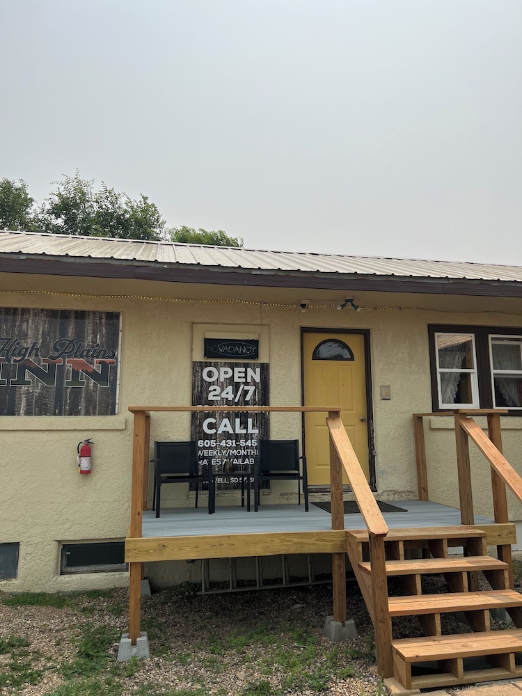 High Plains Inn - photo 12