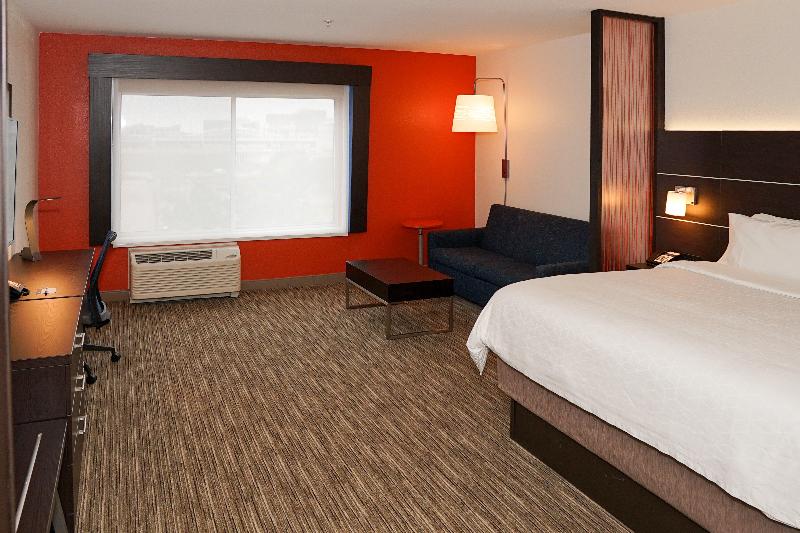 Holiday Inn Express & Suites Denver Aurora Medical Campus by IHG - photo 55