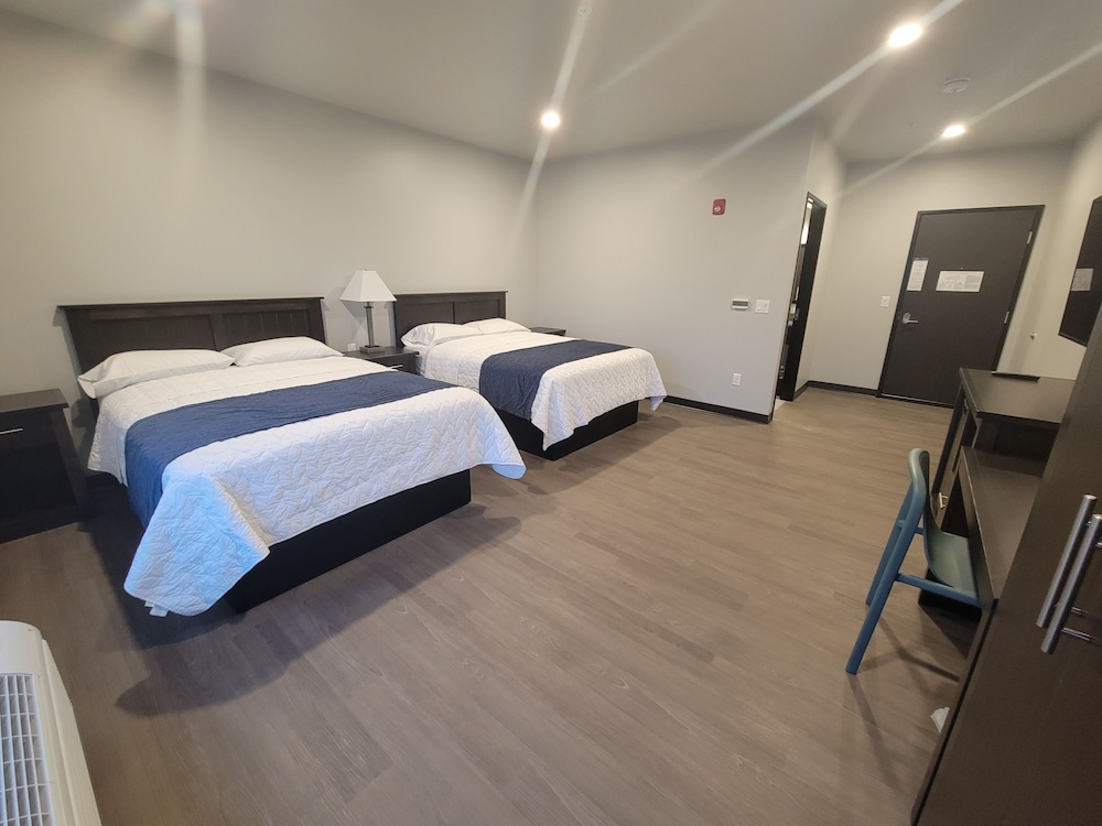 Watershed Hotel - photo 22