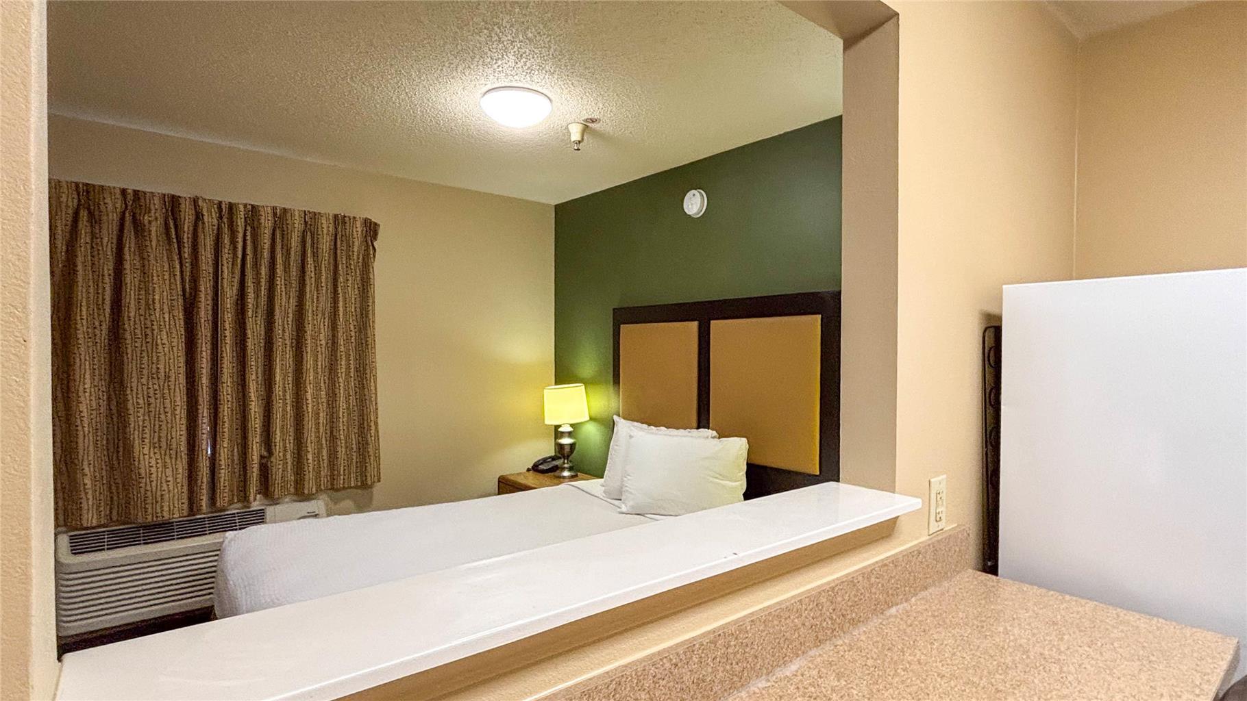 Studio 6 Suites Greenville SC Haywood Mall - photo 18
