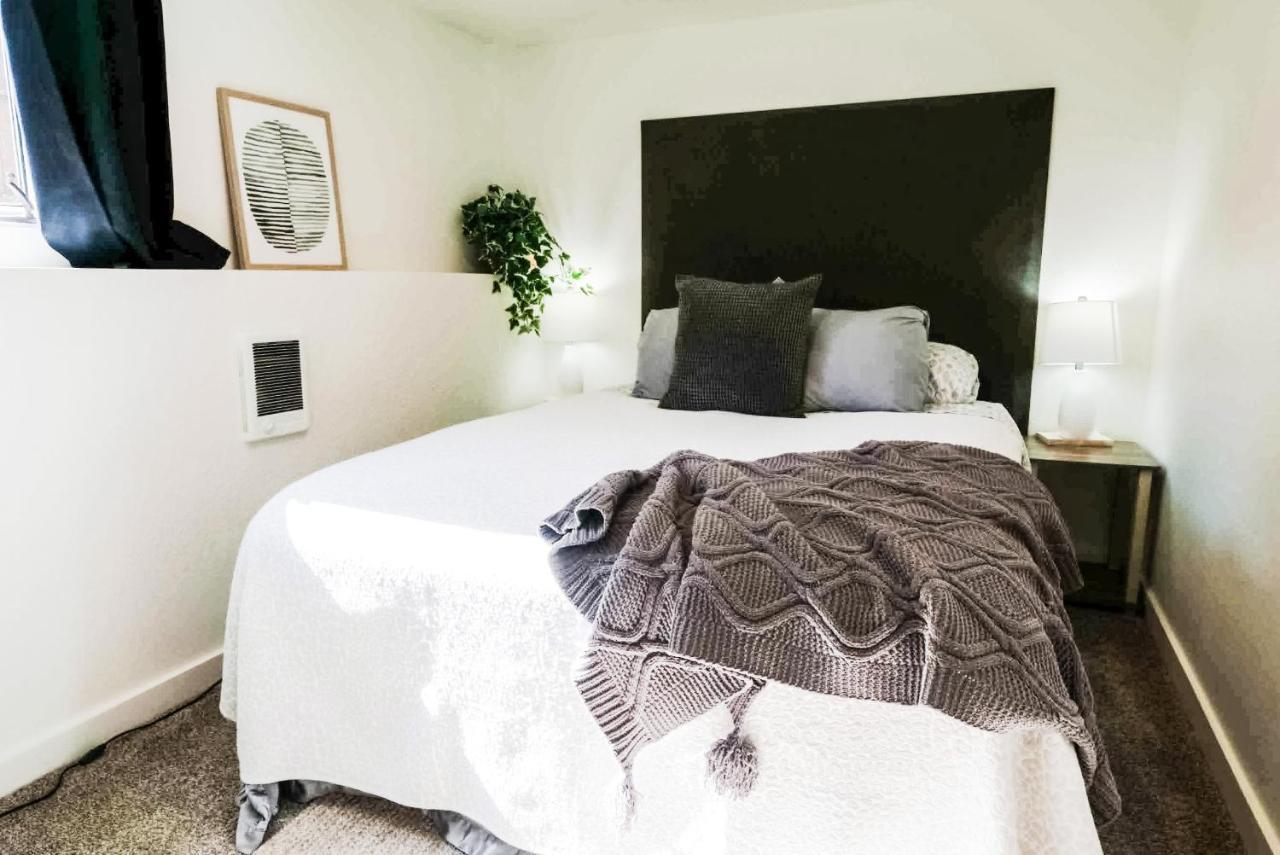 Downtown Albany Boho Inn — 4-Star Luxury Hotel in Albany, United States