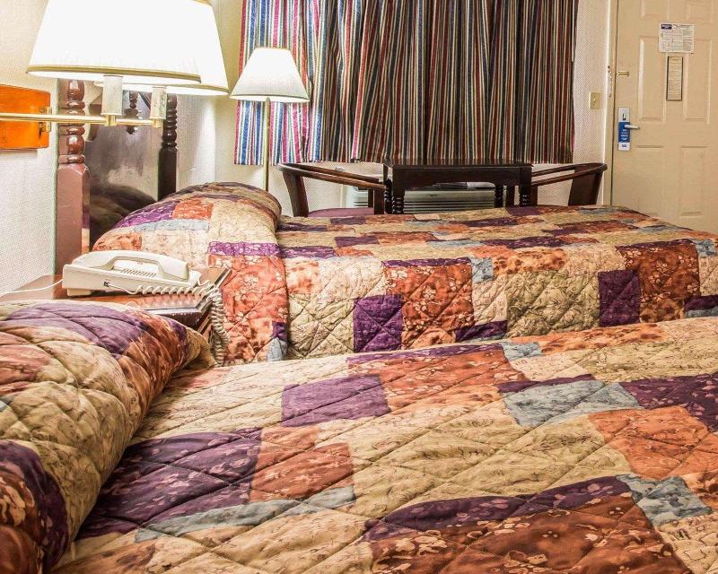 Rodeway Inn Phenix City Columbus - photo 33