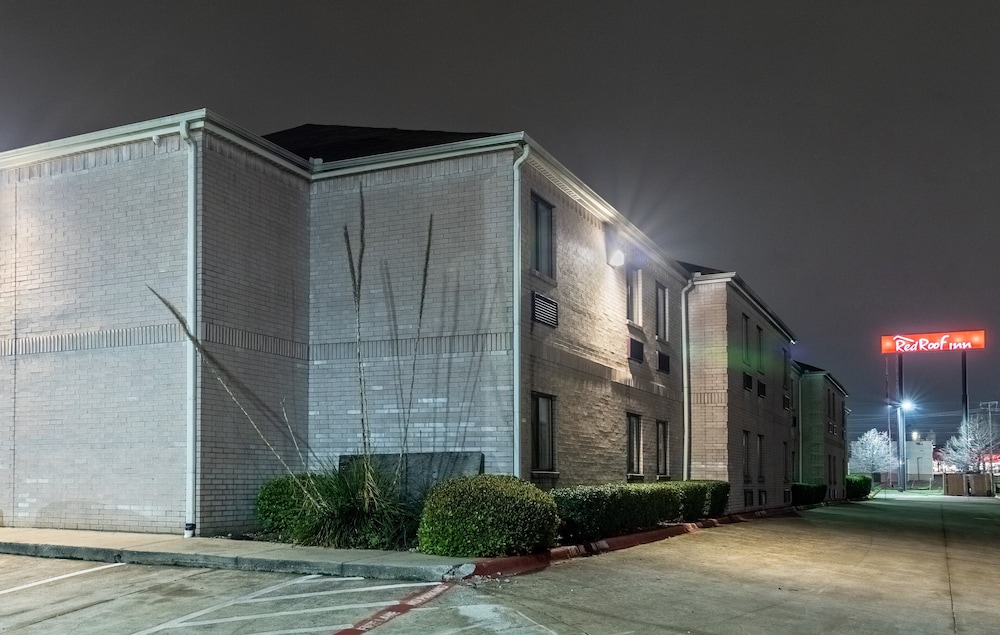 Red Roof Inn Fort Worth Saginaw - photo 35