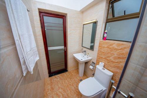Modern & elegant furnished 2 bedroom apartment 83