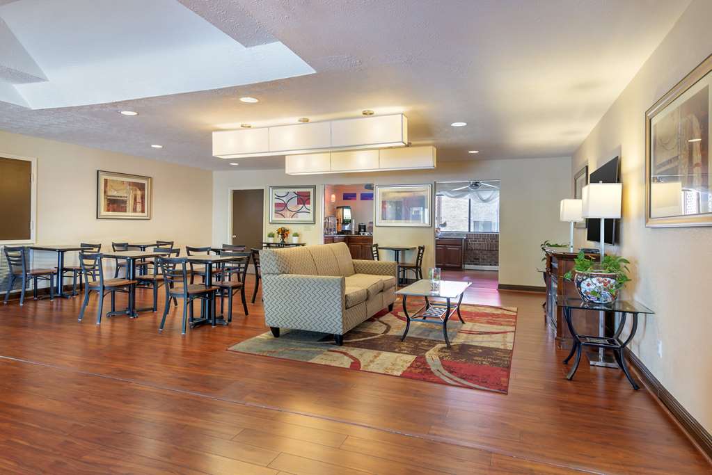 Best Western Auburn Opelika Inn - photo 12