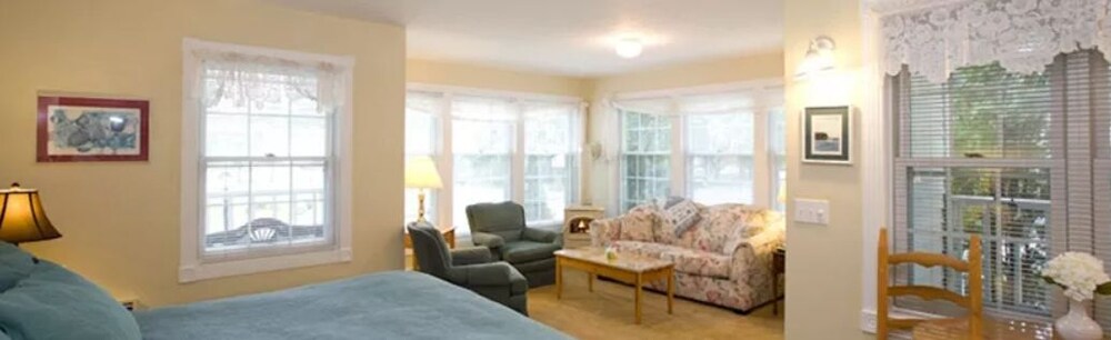 Cedar Court Inn - photo 25