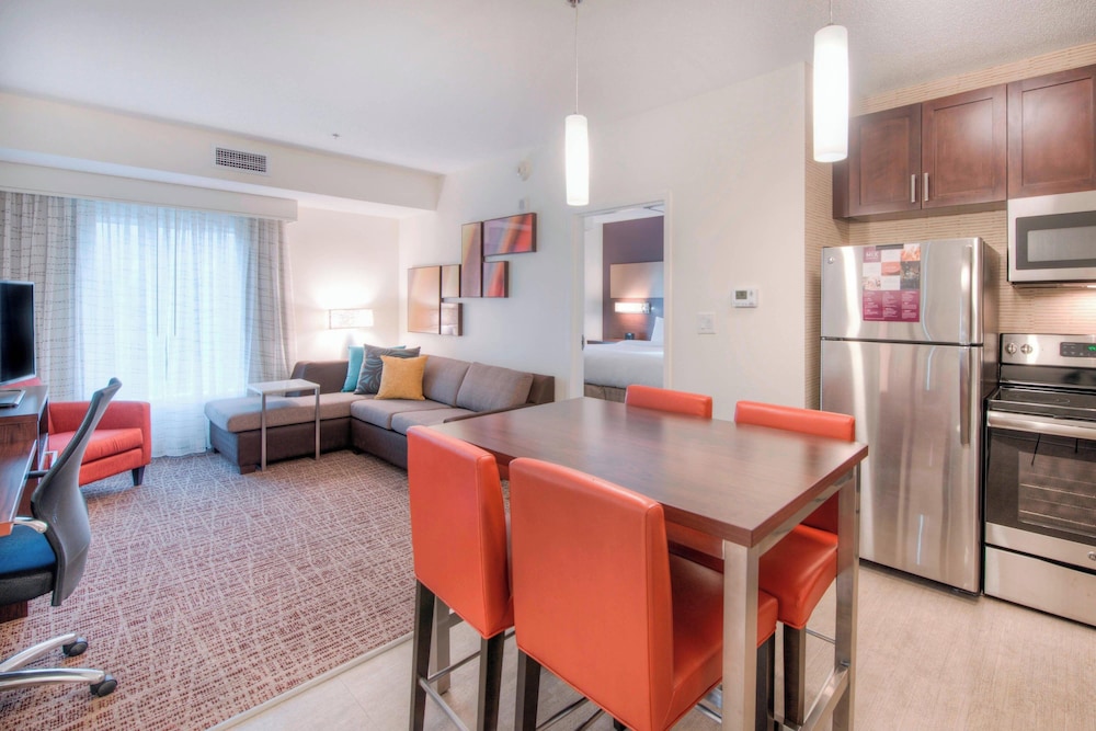 Residence Inn by Marriott Charlotte Airport - photo 13