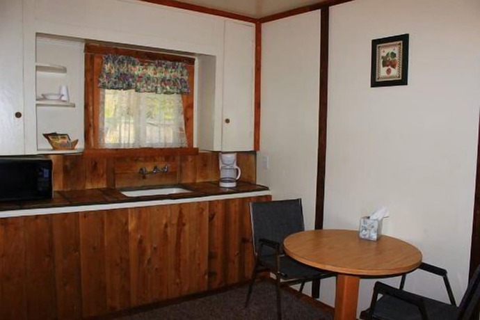 Stevens Pass Motel - photo 5