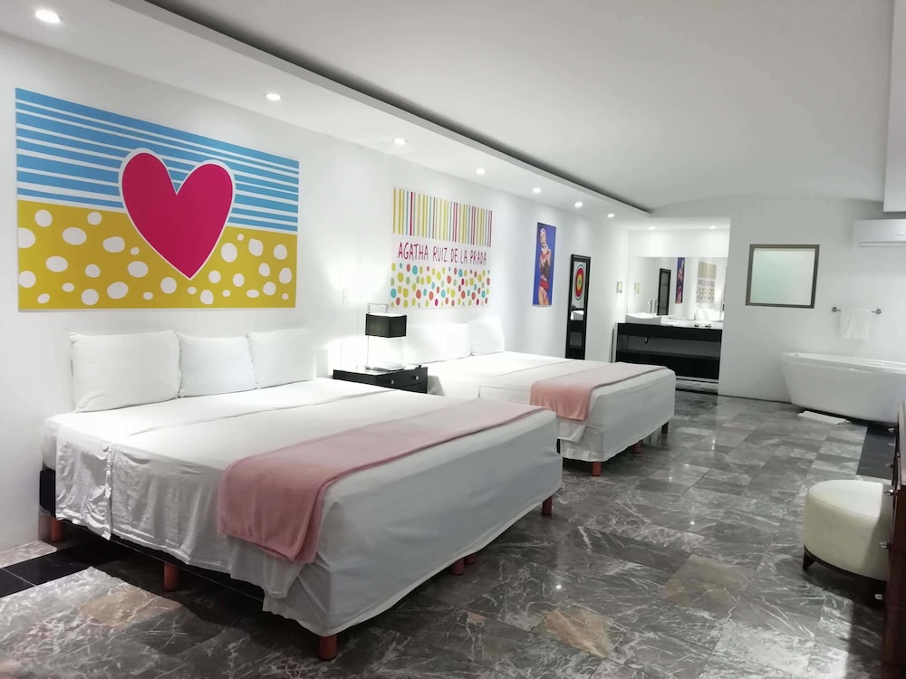 MayaFair Design Hotel