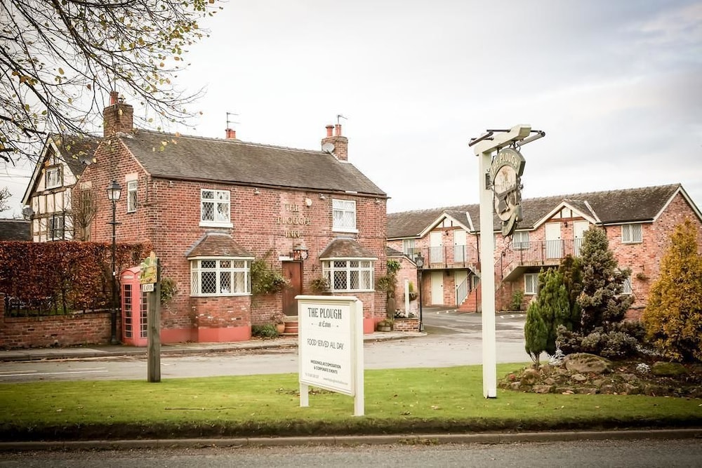 The Plough Inn & Restaurant — hotel in Macclesfield