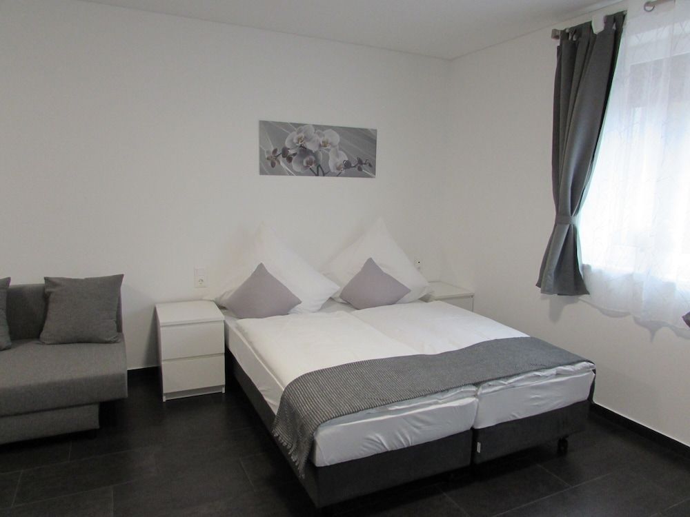 Hotel201 — hotel in Gablitz