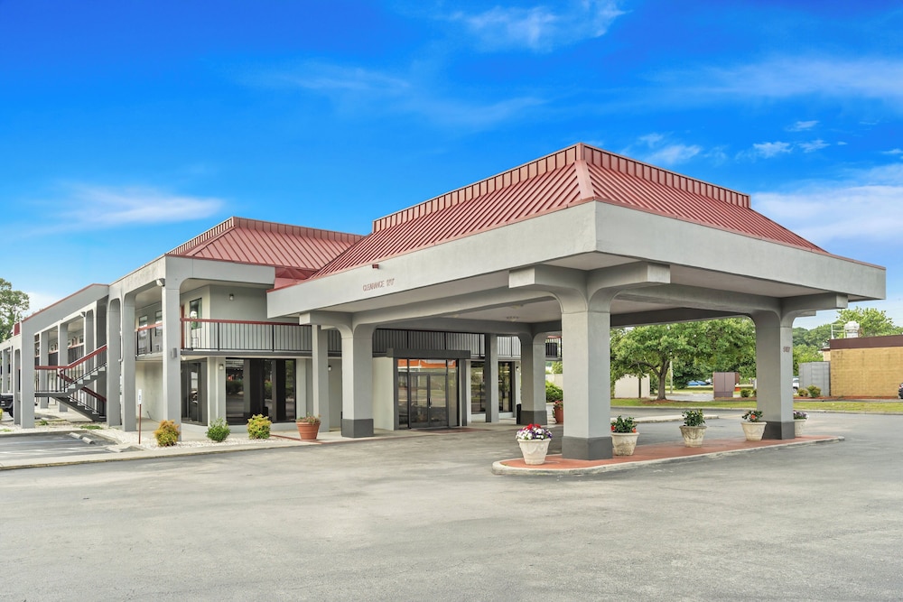 Red Roof Inn Wilmington NC - photo 35