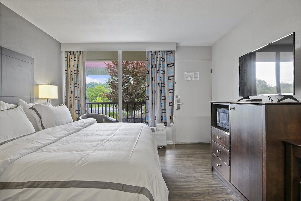 The Resort at Lake of the Ozarks - photo 22