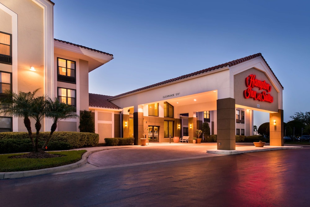 Hampton Inn & Suites Orlando East UCF Area - photo 57