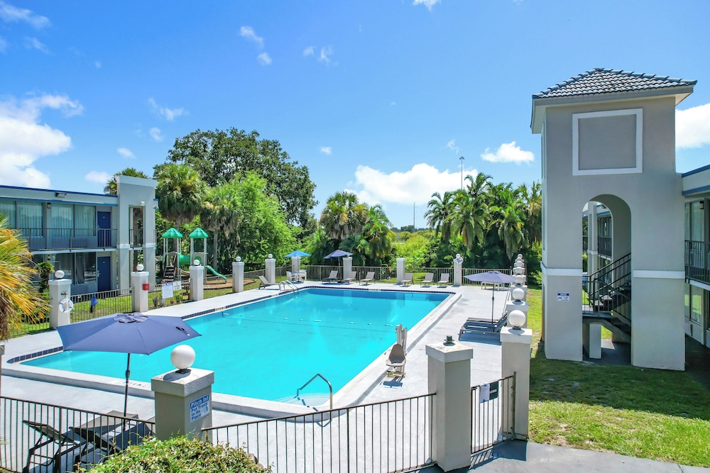 Stayable Lakeland in Lakeland, United States