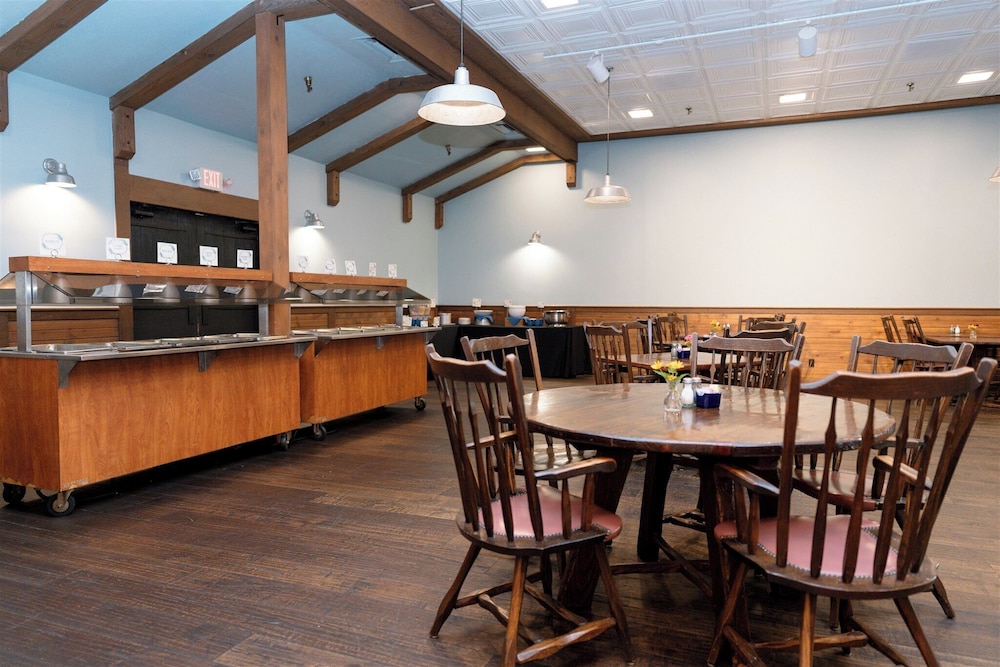 Brown County Inn - photo 37