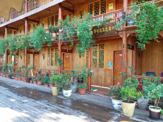 Xiangshanlou Theme Inn in Linqiong, People's Republic of China