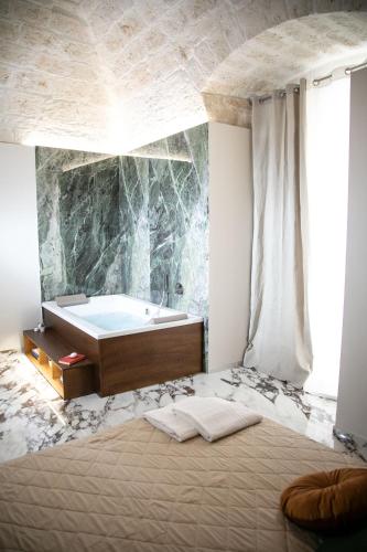 aMare - carbon neutral hotel in Bari