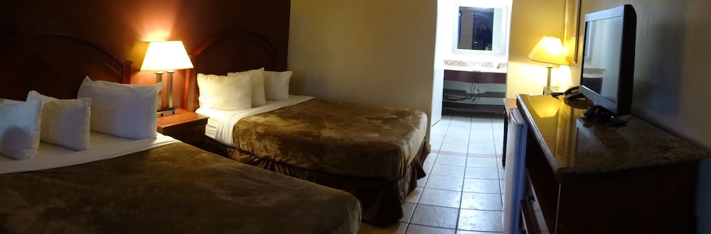 Red Apple Inn - photo 10