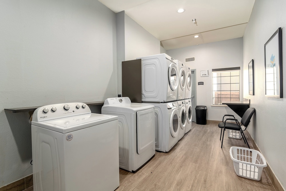 Staybridge Suites Longview by IHG - photo 77