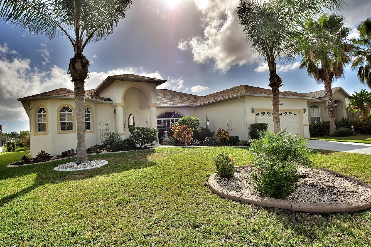 Buttercream Villa — 4-Star Luxury Hotel in Fort Myers, United States