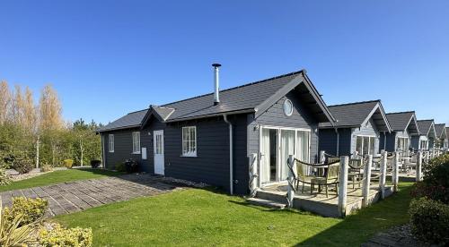 Trinity House Part of the The Bay Filey Holiday Village with pool gym and direct beach access pub restaurant tennis and meadows walks — 4-Star Luxury Hotel in Filey, United Kingdom