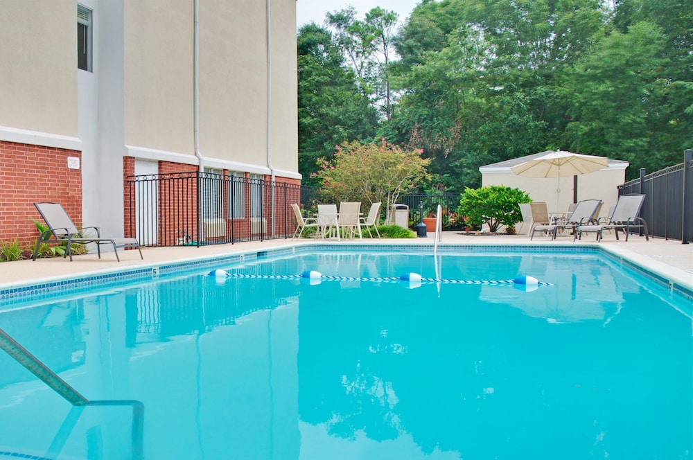 Holiday Inn Express Hotel & Suites Livingston - photo 8