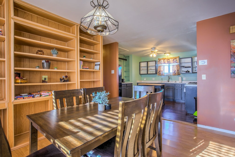 3BR MTN Viewsdowntownnext to Lake Parks More - photo 13