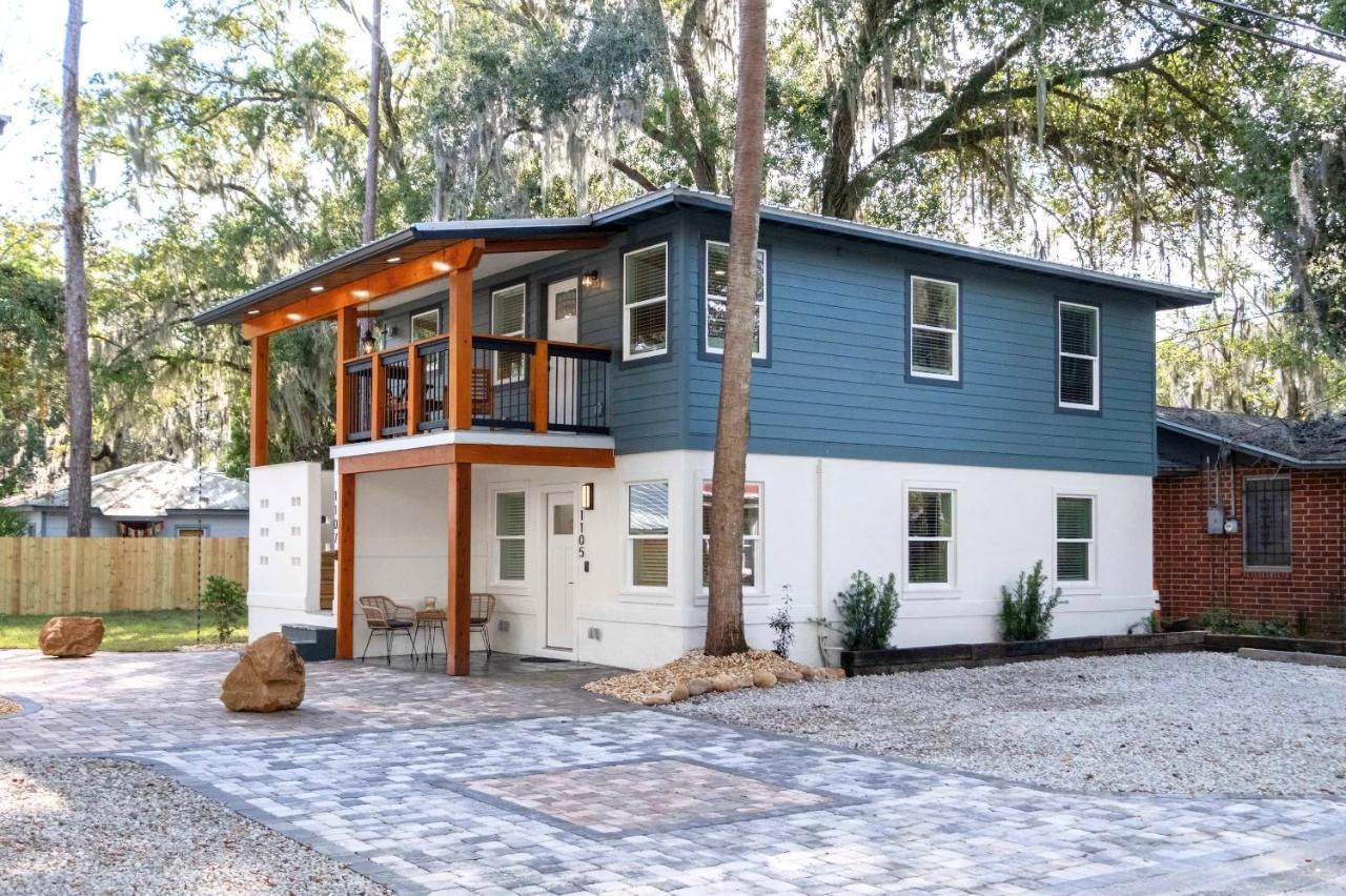 The Courtyard At Serene Place 4 2br Suites — Gainesville