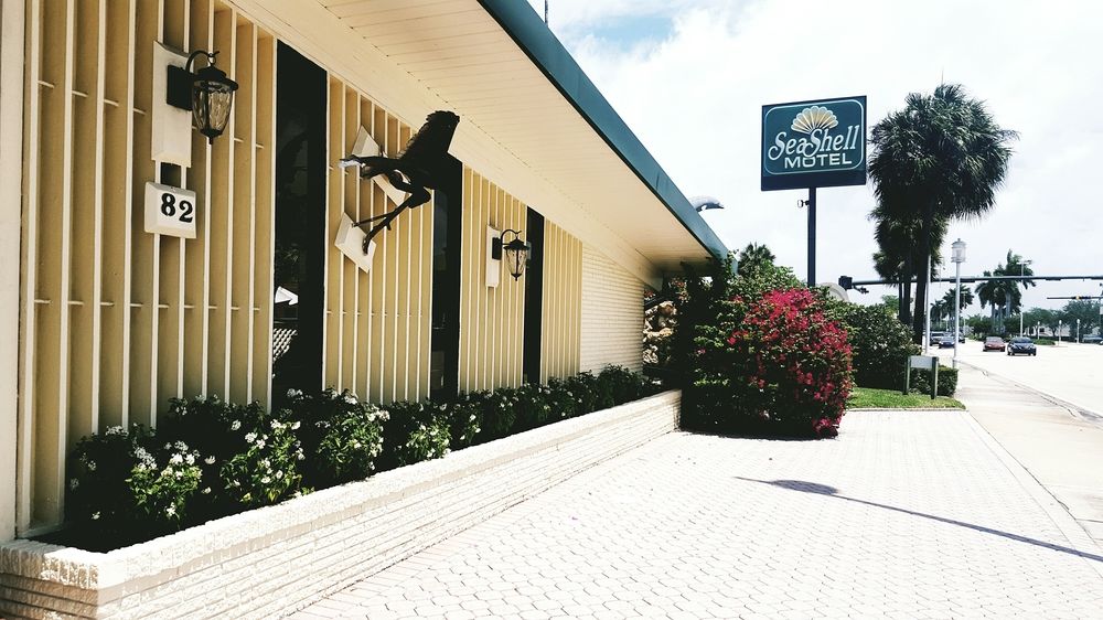 SeaShell Motel - last minute hotel in Naples