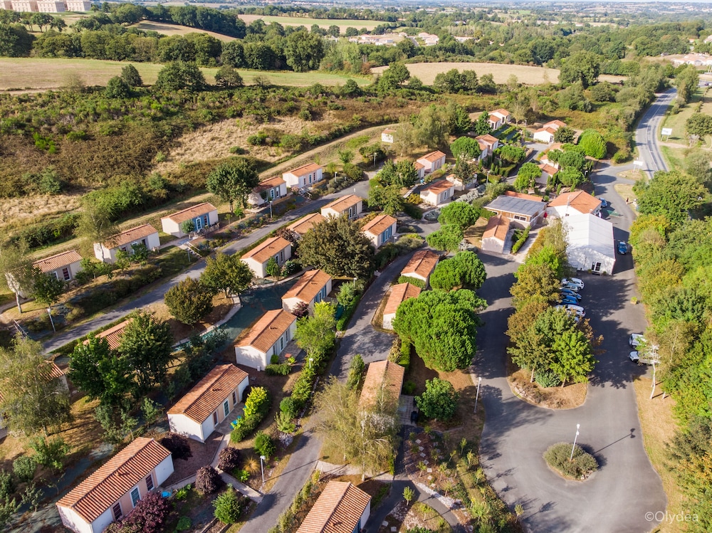 Olydea les Epesses - carbon neutral hotel in Les Epesses