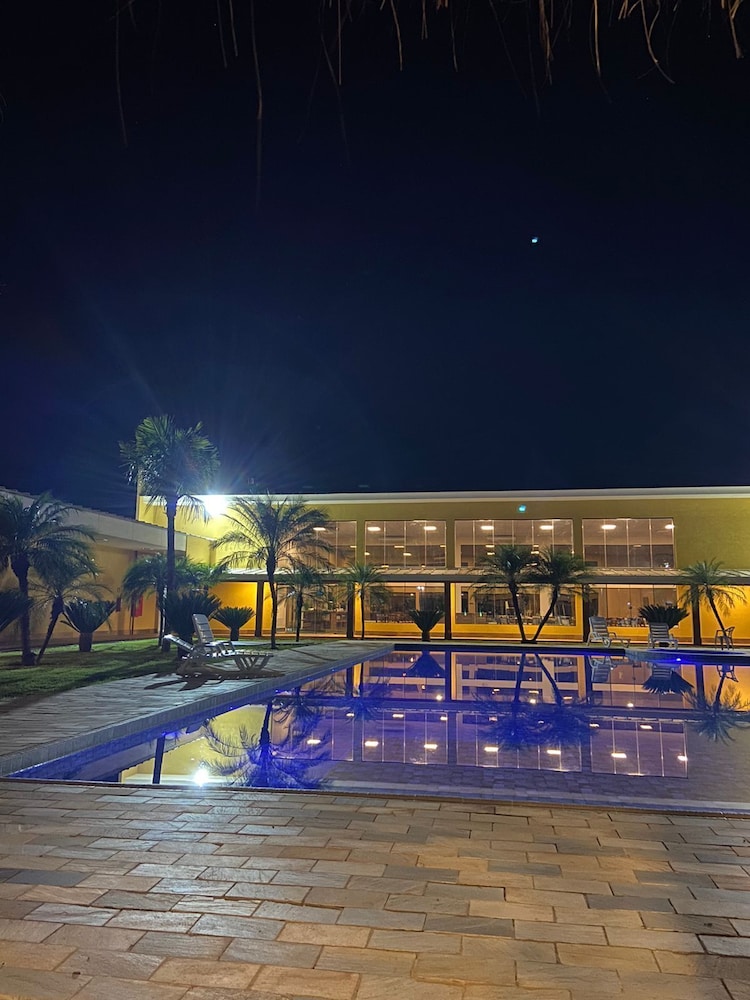 Cerrado Plaza Hotel — hotel in Ribas Do Rio Pardo