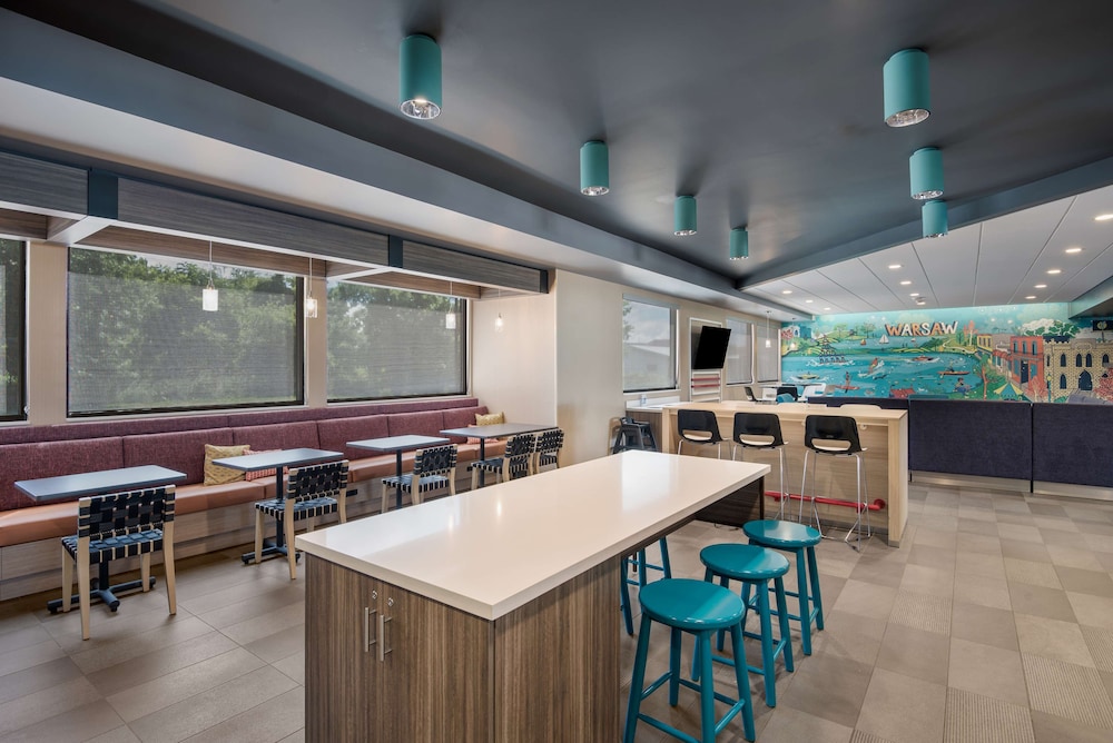 Tru by Hilton Warsaw - photo 2