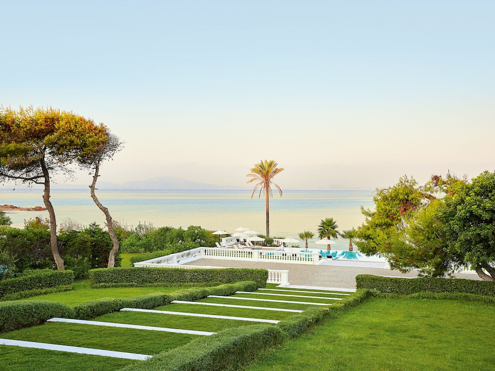 Mandola Rosa at Riviera Olympia A Grecotel Resort to Live — hotel in Kyllini