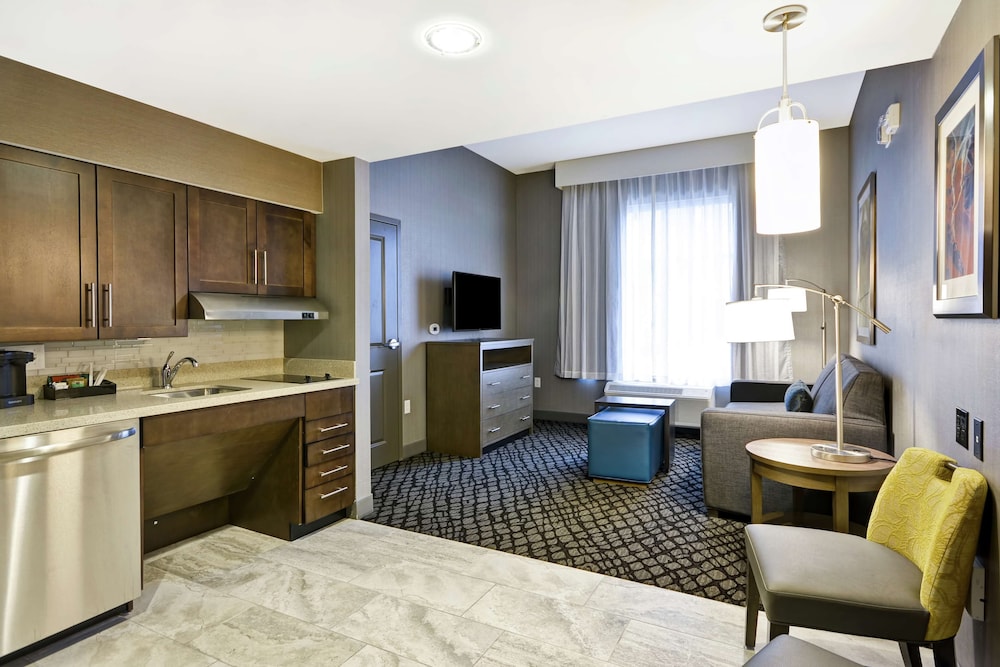 Homewood Suites by Hilton Detroit - photo 13