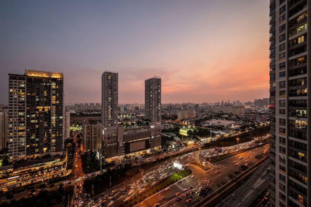 Masteri An Phu High Class Retreat Apt District 2 — 4-Star Luxury Hotel in Ho Chi Minh City, Vietnam