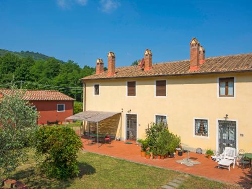 Casale Antico Inh 22521 — hotel in Serravalle Pistoiese