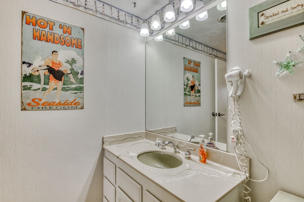 Sand & Sea Resort Condominiums - photo 933