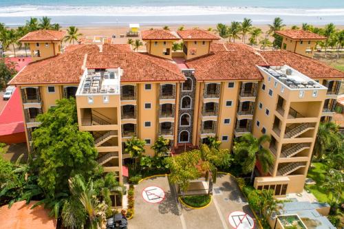 Bahía Encantada G1 — 4-Star Luxury Hotel in Jaco, Costa Rica