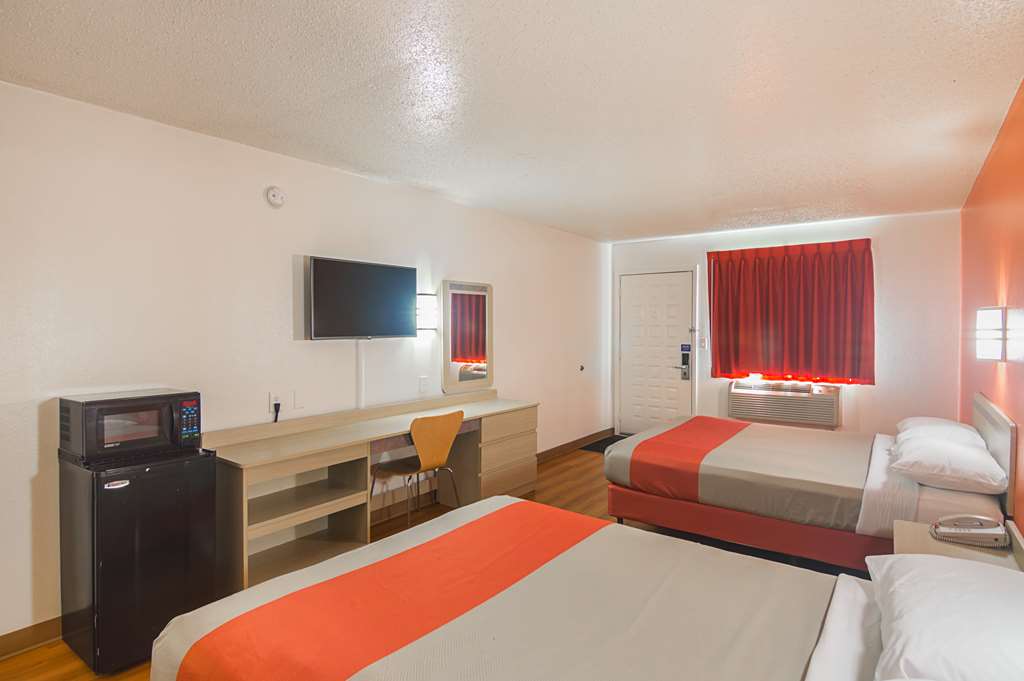 Motel 6 Lawton OK - photo 15