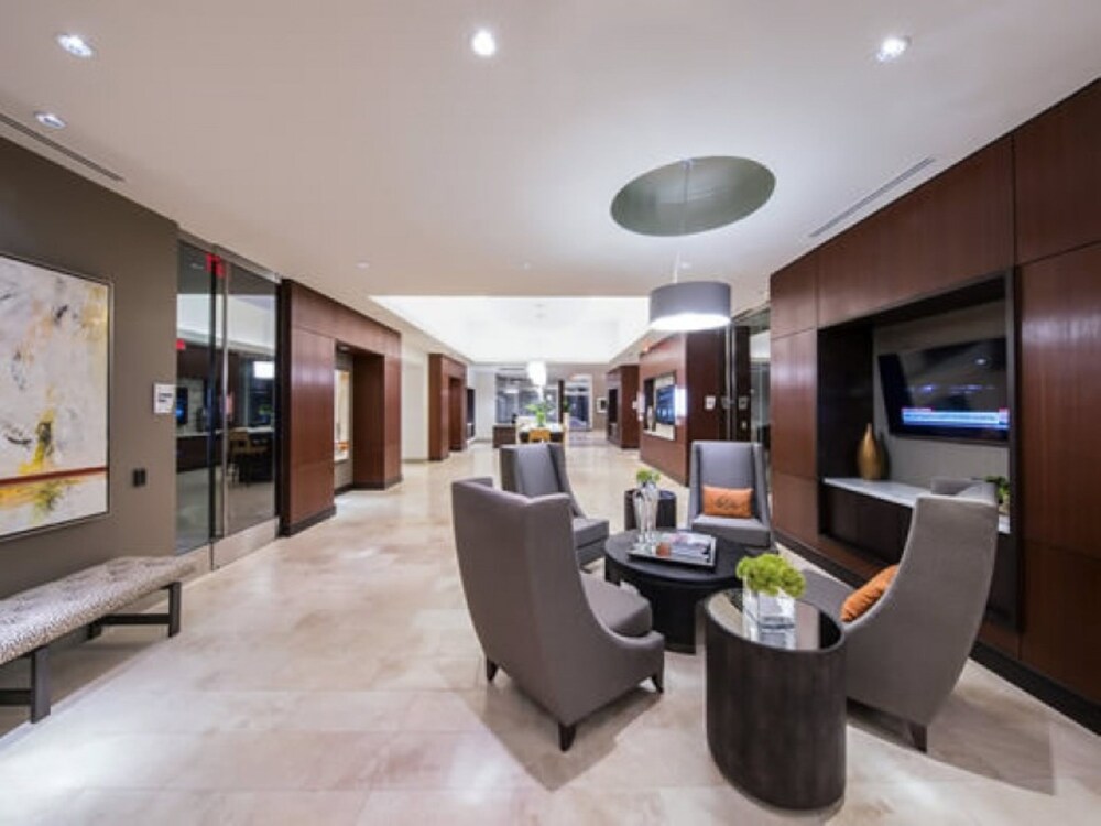 Global Luxury Suites At Tysons Corner - photo 4