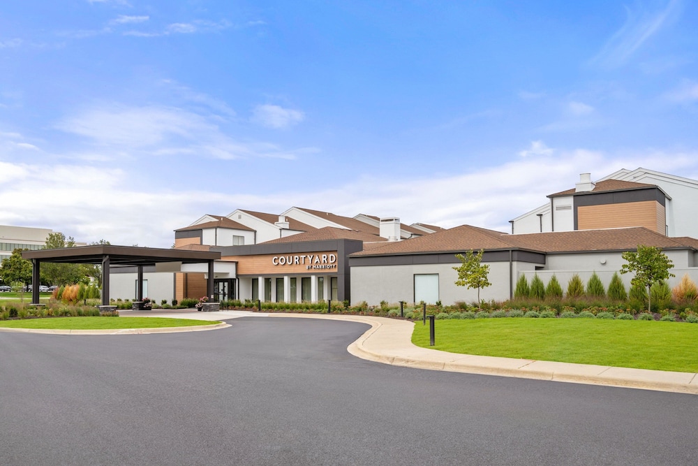 Courtyard by Marriott Detroit Livonia - photo 55