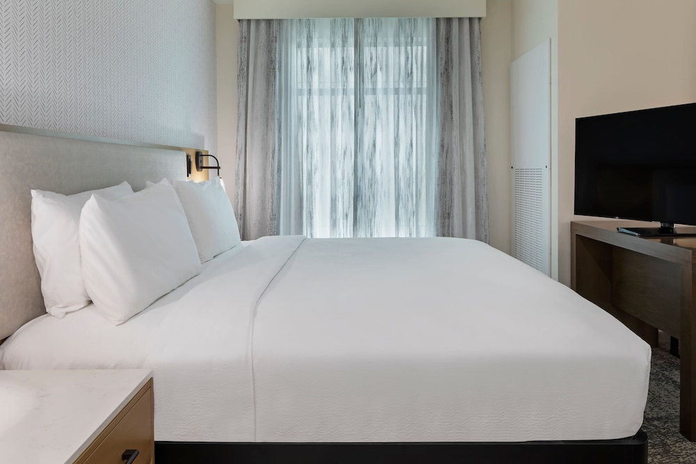 Residence Inn Chatsworth - photo 7