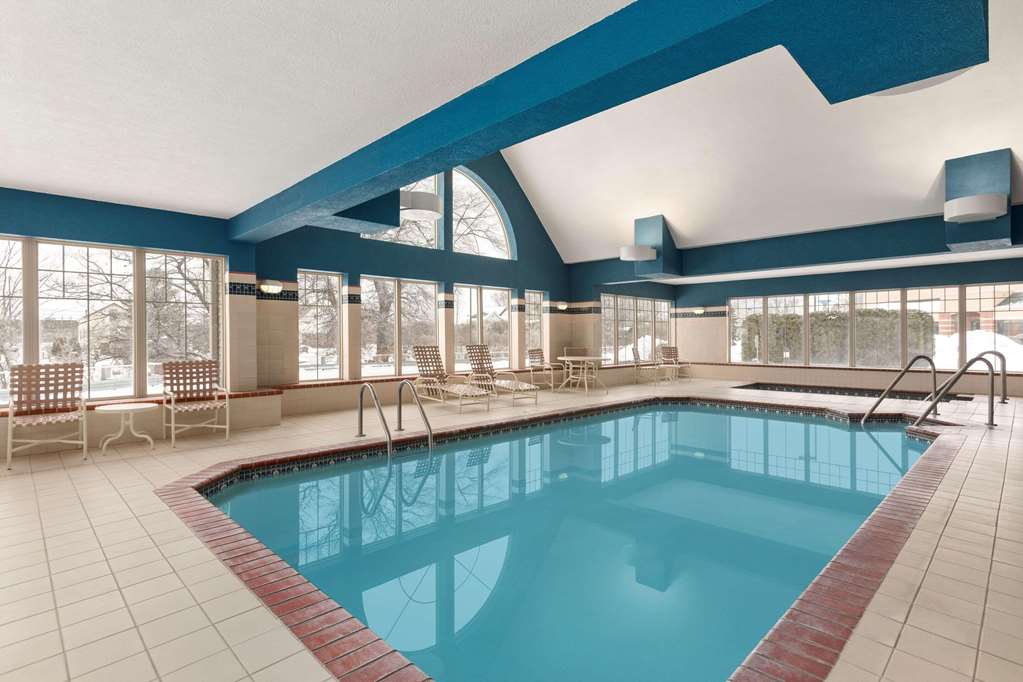 Country Inn & Suites by Radisson Wausau WI - photo 13