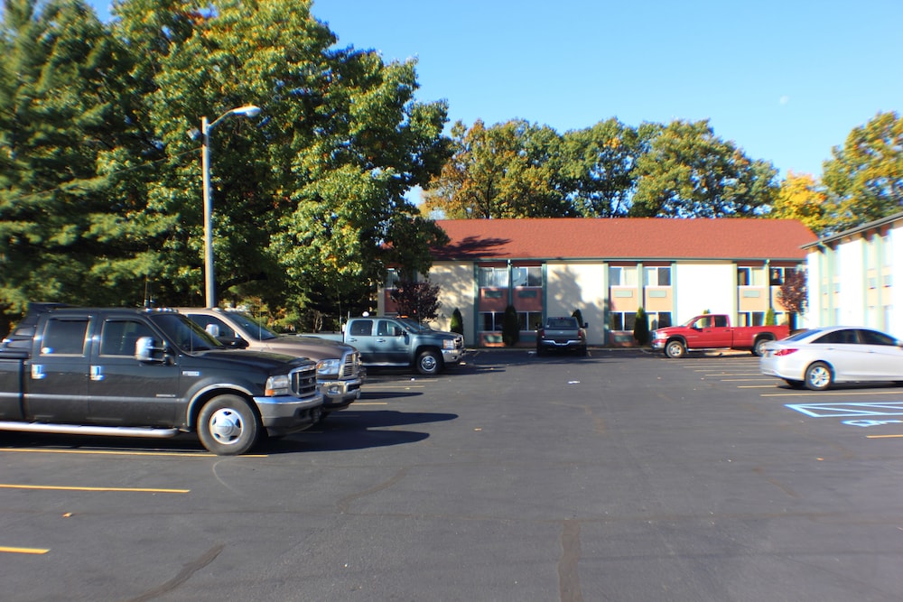 The Garden Inn - photo 15